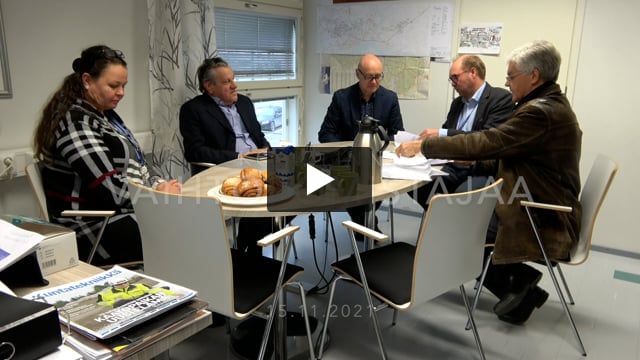 Katso video: Nyt se on virallista, Koskilinna vaihtoi omistajaa – kaupoilla on yhteys Suomen hävittäjähankintoihin
