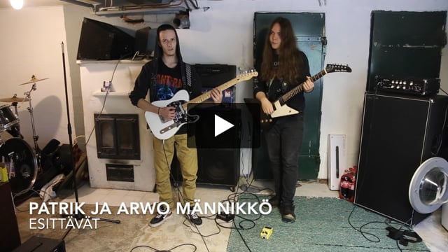 Katso video: Hämeenkyröläinen punk-bändi tekee musiikkia nuoria puhuttavista aiheista – "Aiheet ovat laidasta laitaan"