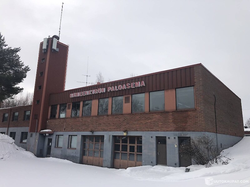 Hämeenkyrön vanhan paloaseman omistaja vaihtuu virallisesti syyskuussa. Arkistokuva.