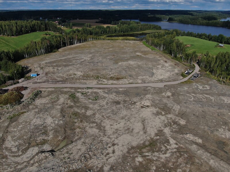 Haverin vanhan kaivoksen rikastushiekka-alueen peittämiseen on käytetty muun muassa Hämeenkyrönväylän työmaalta kuljetettuja maa-aineksia. Alueen tulevasta käytöstä ei vielä ole tehty päätöksiä.