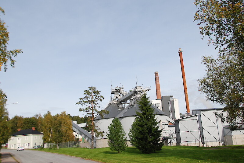 Kyröskosken tehtaan biovoimalaitos saa uuden turbiinin tehostamaan sähkön tuotantoa.