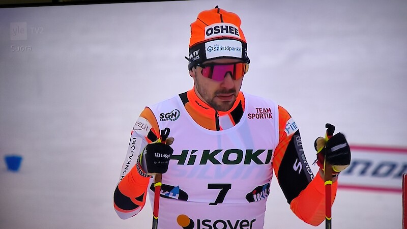 Tuleva Suomen mestari alkuerän lähtöviivalla. Ristomatti Hakola eteni SM-sprintin erävaiheeseen oltuaan karsinnan seitsemänneksi nopein.