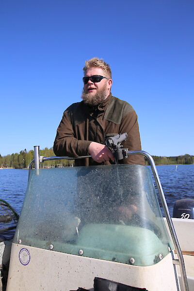 Matti Hyypöläinen käy kalassa kaksi-kolme kertaa viikossa kelirikkoaikoja lukuun ottamatta.