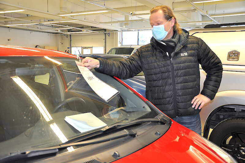 – Autokauppa on käynyt talvikuukausina tasaiseen tahtiin, pienen notkahduksen aiheuttivat maaliskuun pakkaskelit, kertoo Markku Hiekka Sand Carista.