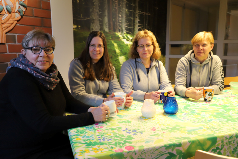 UutisOivan Ikaalisten toimipisteellä työskentelevät Terhi Palonen, Liisa Raipala, Tarja Ruokola ja Tuula Jokipelto.