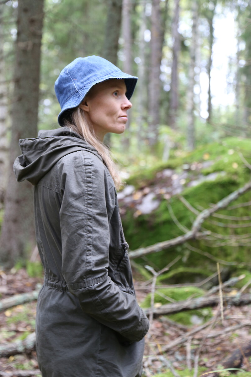 Anni Kytömäki on toiminut aiemminkin metsien suojelun puolesta. Kuva: Kalle Pihkoluoma