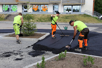 Kyröskosken torin kunnostus aloitettiin viime vuoden syksyllä perusparannuksilla. Seuraavaksi on uuden päällysteen ja valaistuksen vuoro.