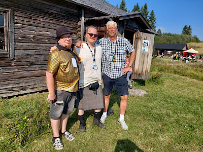 Miehet Myllykolu-tapahtuman takana: Hencka Välimäki, Arttu Pentikäinen ja Kai Asunta. Kolmikko ei kuitenkaan halua kunniaa vaan itselleen, vaan kaikki korostivat tapahtuman järjestelyissä vallinnutta hyvää yhteishenkeä ja tekemisen meininkiä.