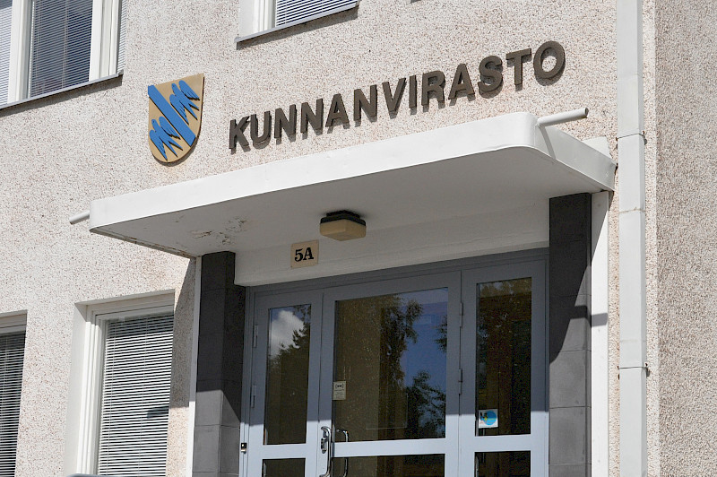 Jämijärvellä kunnanvaltuusto kokoontui päättämään Mertiörannan ranta-asemakaavasta.