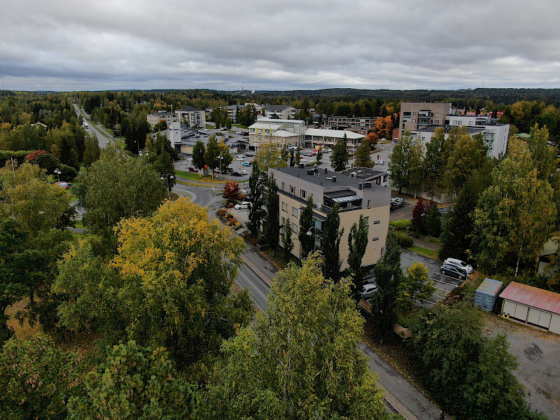 Talousnäkymät tuovat harmaita pilviä kuntien ylle.