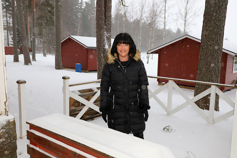 Toivolansaaren leirintäalueen uudelle yrittäjälle Hanna Toiviolle alue on entuudestaan hyvin tuttu, sillä hän on emännöinnyt paikkaa jo kahtena kautena.